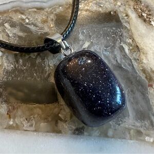 3071 Midnight Sparkle Blue Sunstone Pendant Necklace